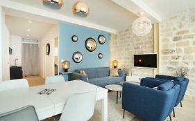Residence Tour Eiffel By Studio Prestige